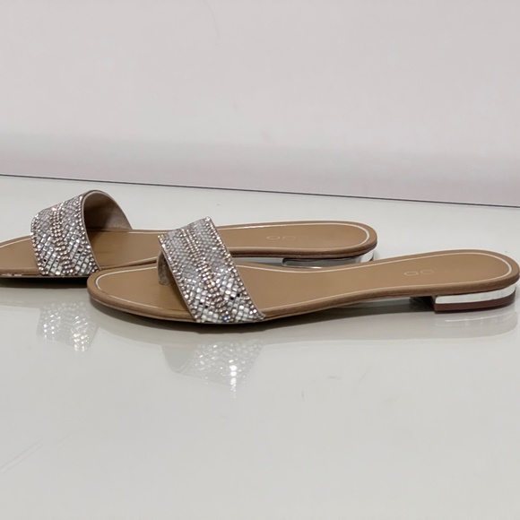 New Aldo Silver Sparkly Sequin Flat Sandals Size 6. - Picture 3 of 7